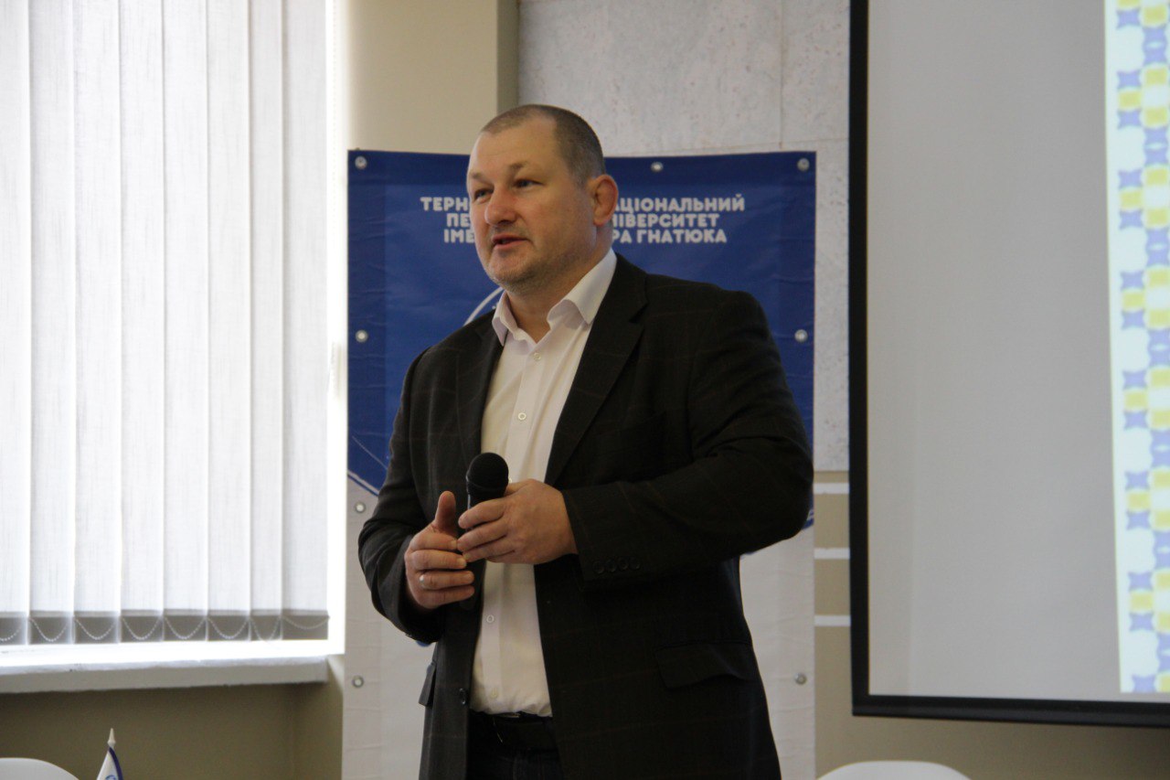 Promova dekana fakultetu fizychnoho vykhovannia TNPU, dotsenta, Zasluzhenoho trenera Ukrainy Viktora Shandryhosia