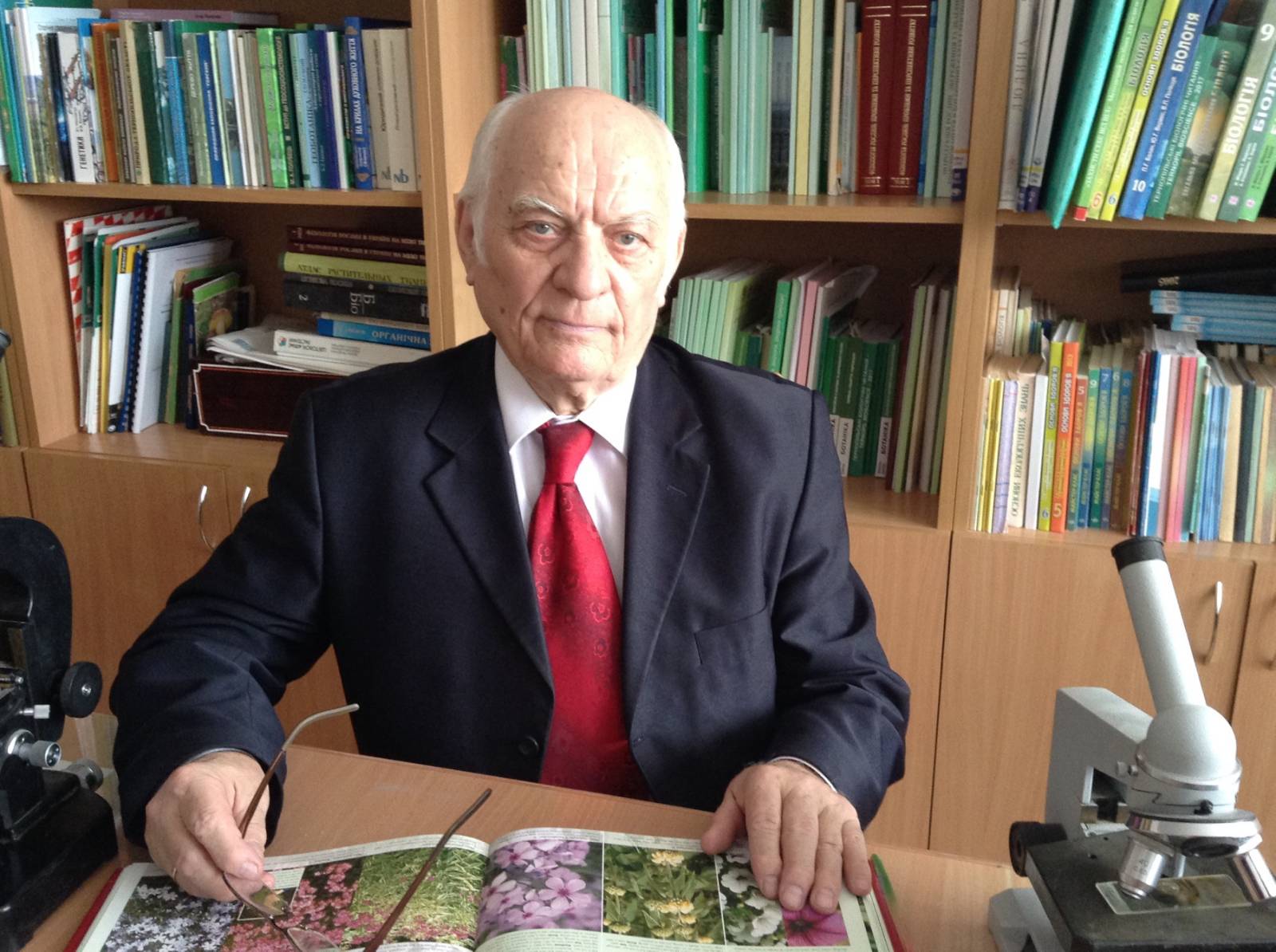 професор Барна Микола Миколайович