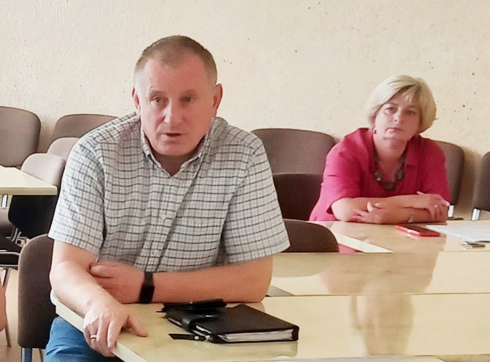  Доповідає  Андрій Огнистий