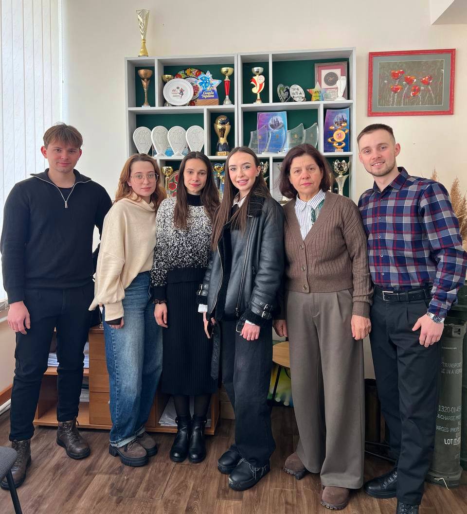  група мММ-12