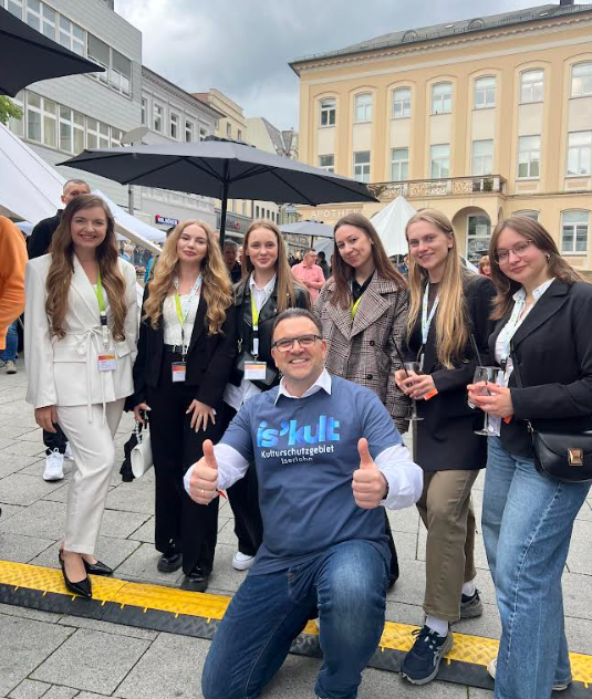  Естрадна студія ТНПУ та мер міста Ізерлон Michael Joithe
