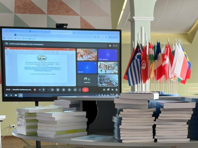  Конференційний зал Міжнародного вільного університету Молдови (ULIM), Mediateca ULIM 