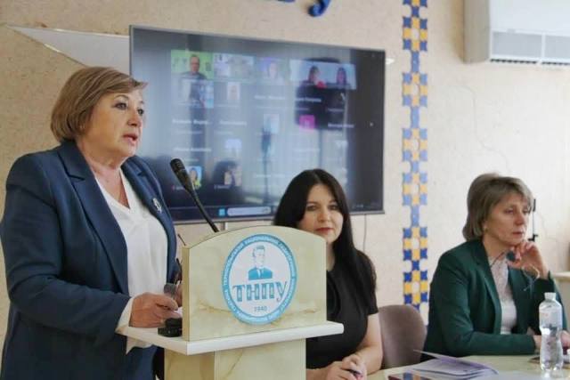 Вітальне слово завідувача кафедри журналістики Наталії Поплавської