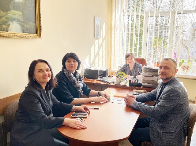 Зустріч із директоркою школи Ларисою Патряк