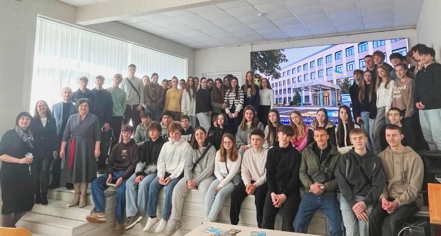 Спільне фото