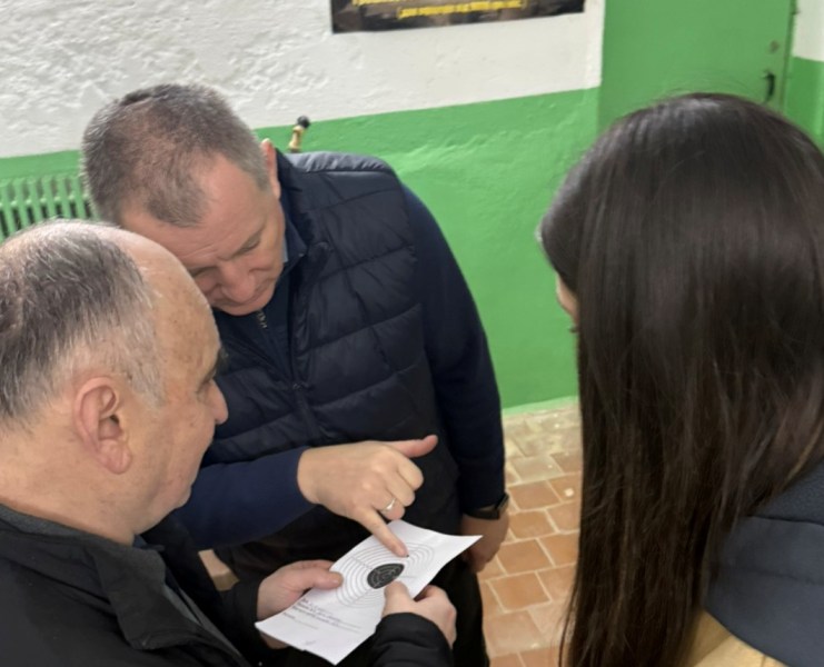 Очікування між серіями пострілів