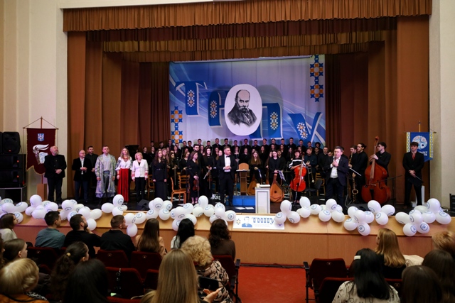 «І на оновленій землі...»: мистецький проєкт в ТНПУ