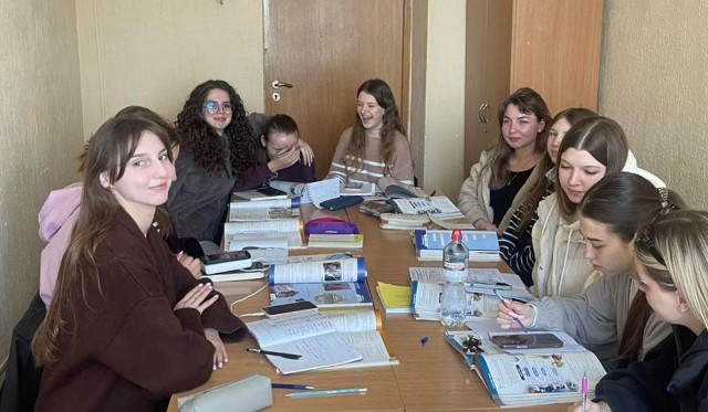 Проведення пар з англійської мови