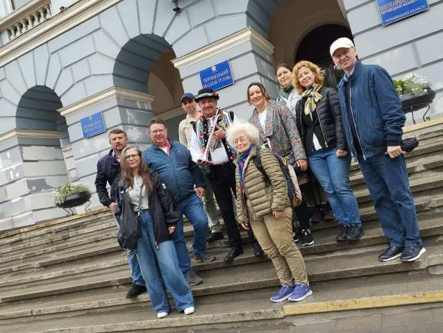 Екскурсія в Чернівці, міська ратуша