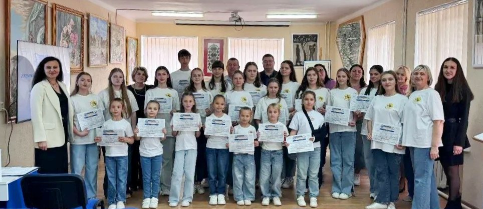  Учасники науково-практичної конференції