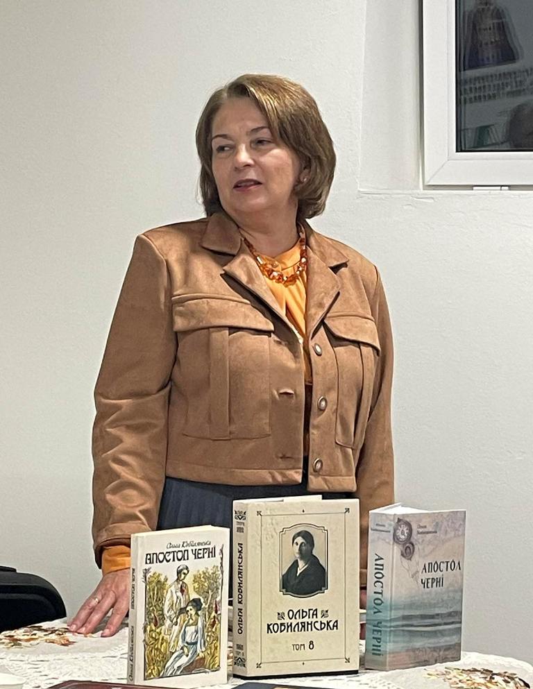  Виступає доцент Наталія Дащенко