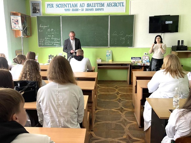  Розповідь декана  про факультет