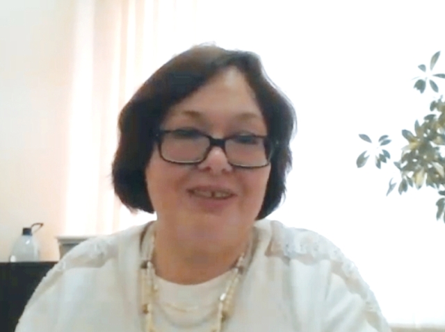 Виступає доктор педагогічних наук, старший науковий співробітник, член-кореспондент НАПН України, завідувач відділу початкової освіти ім. О. Я. Савченко Інституту педагогіки НАПН України  Онопрієнко Оксани Володимирівни