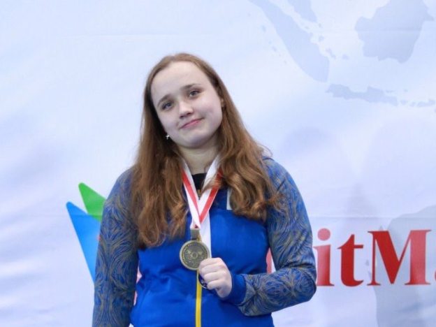  Регіна Фурсенко - бронзова призерка чемпіонату світу з жиму лежачи
