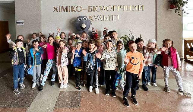 У гостях у Мишки-науковиці: день відкриттів і гарного настрою.