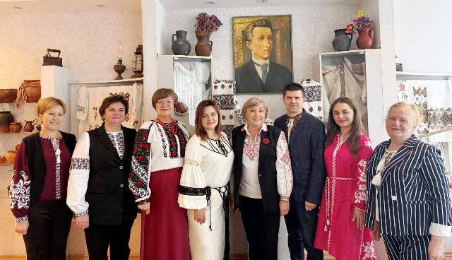 Розпочинаючи тиждень каедри української літератури та методики її навчання