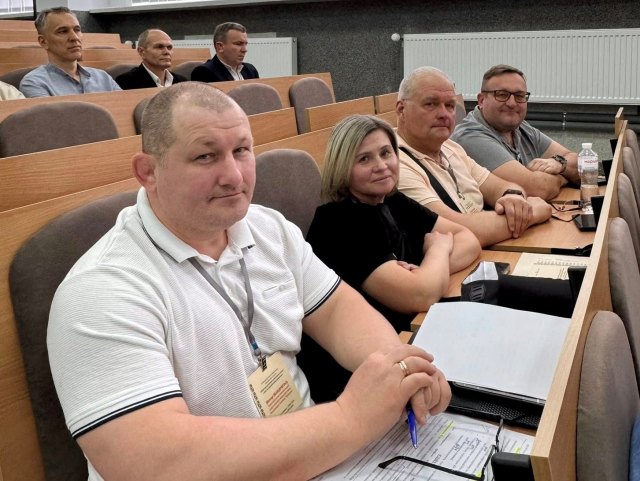 Під час пленарного засідання конференції