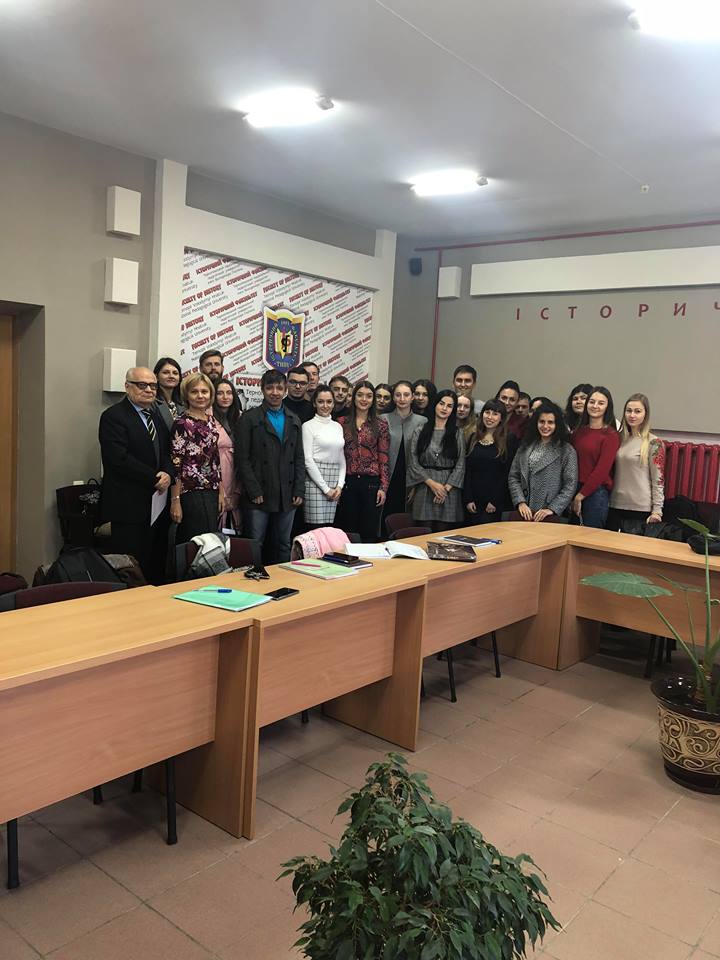  “100 років історії. До пам’яті й осмислення творення державностей країн ЦСЄ”