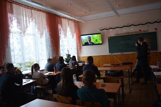 перегляд промо-роликів про ТНПУ ім.В. Гнатюка