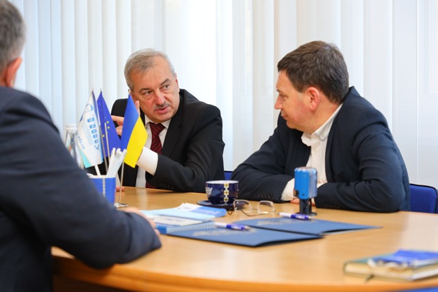 Ректор ТНПУ підписав договір про співробітництво з Великоберезовицькою територіальною громадою