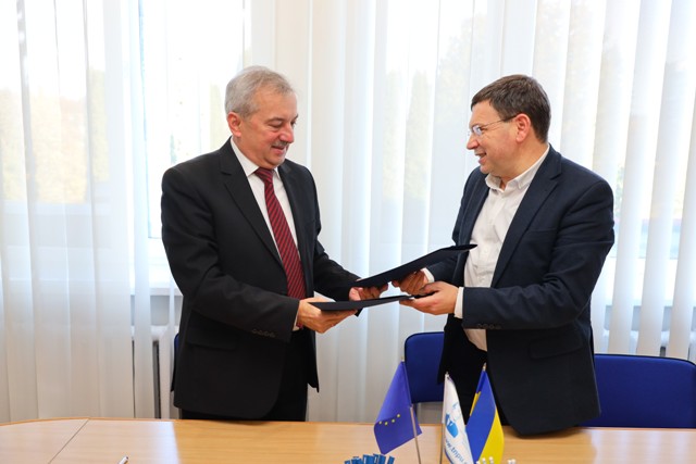Ректор ТНПУ підписав договір про співробітництво з Великоберезовицькою територіальною громадою