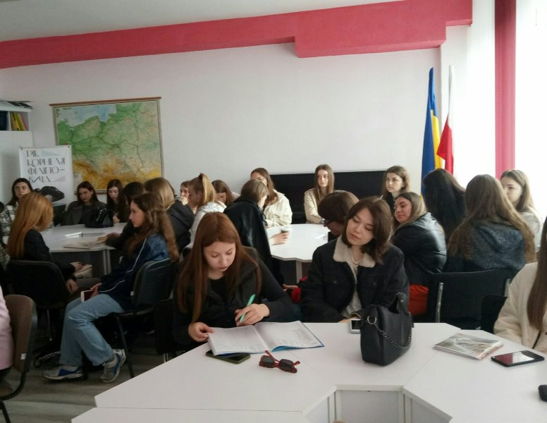 Активними учасниками заходу стали студенти різних курсів факультету філології і журналістики ТНПУ