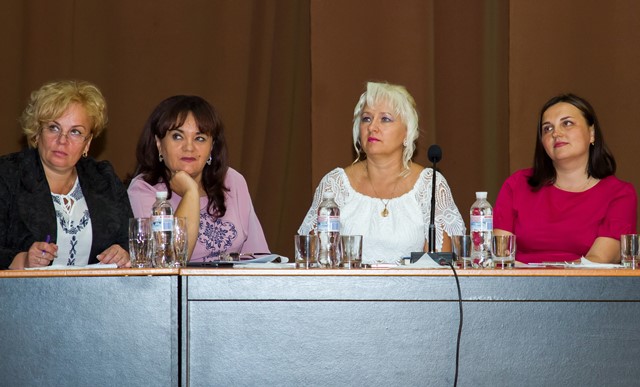 члени комісії