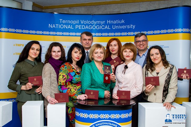 Колектив університету вітає викладачів із відзначенням МОН та присвоєнням вчених звань науково-педагогічних працівників!