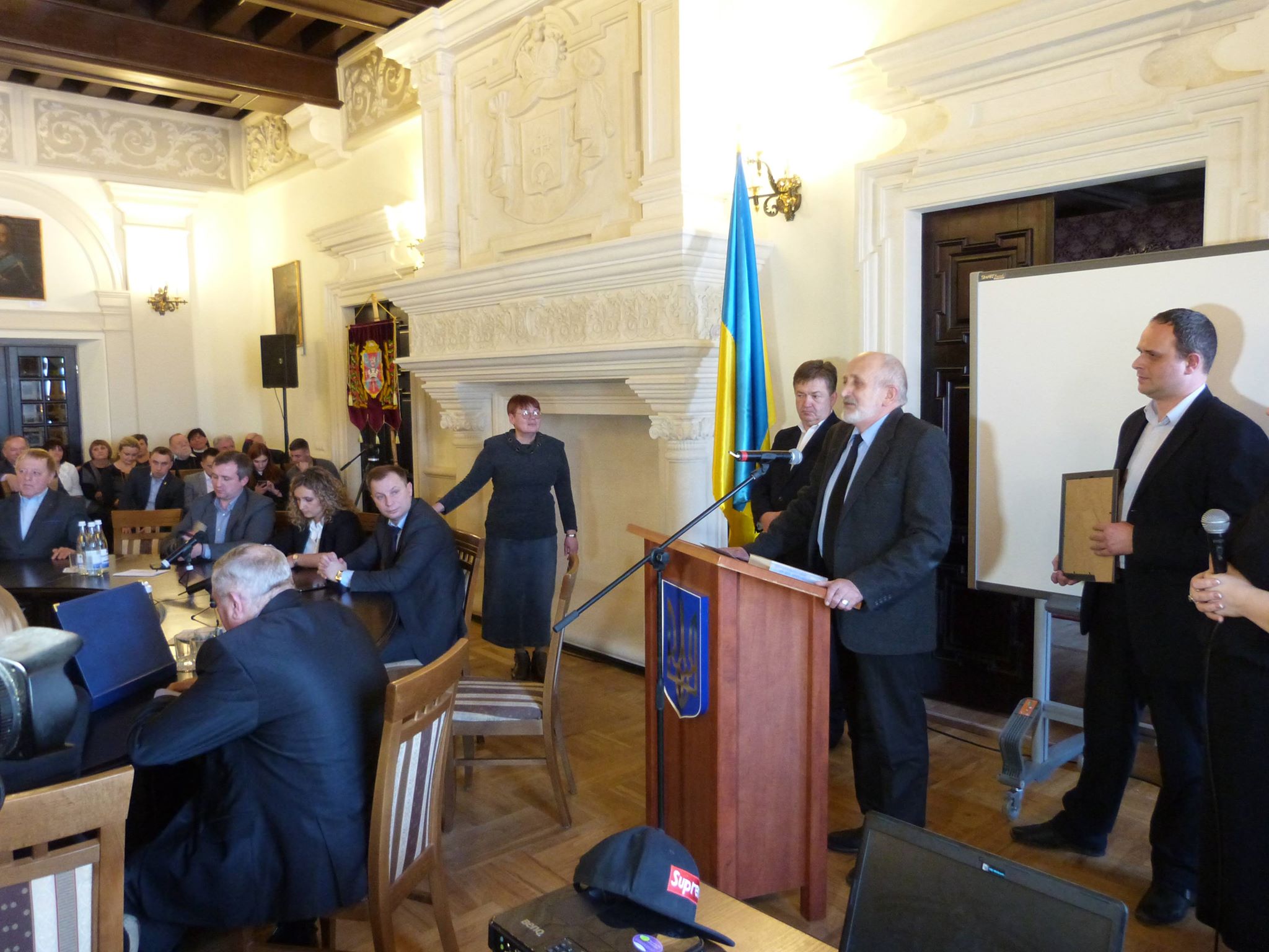 Вітання Строценя Б.