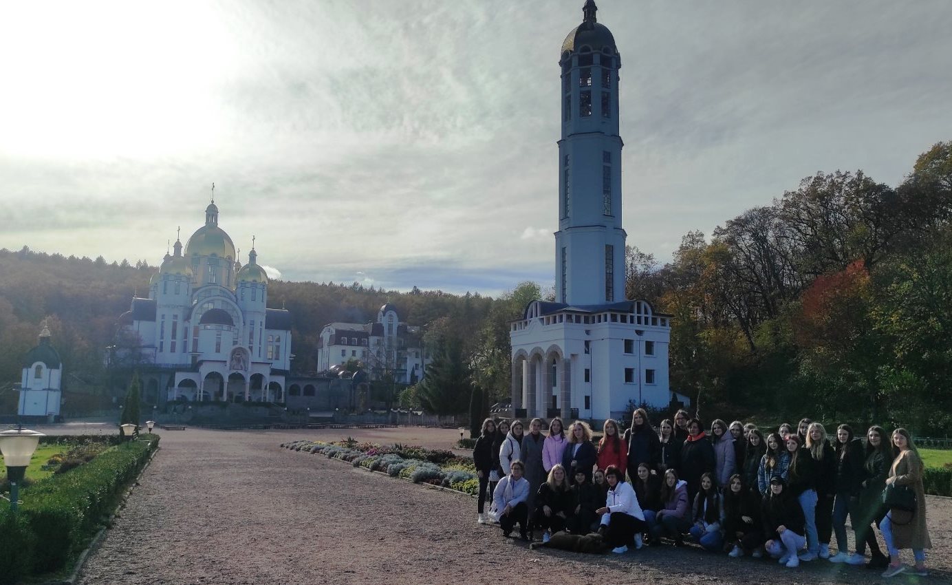 Студенти ТНПУ відвідали Марійський духовний центр «Зарваниця»