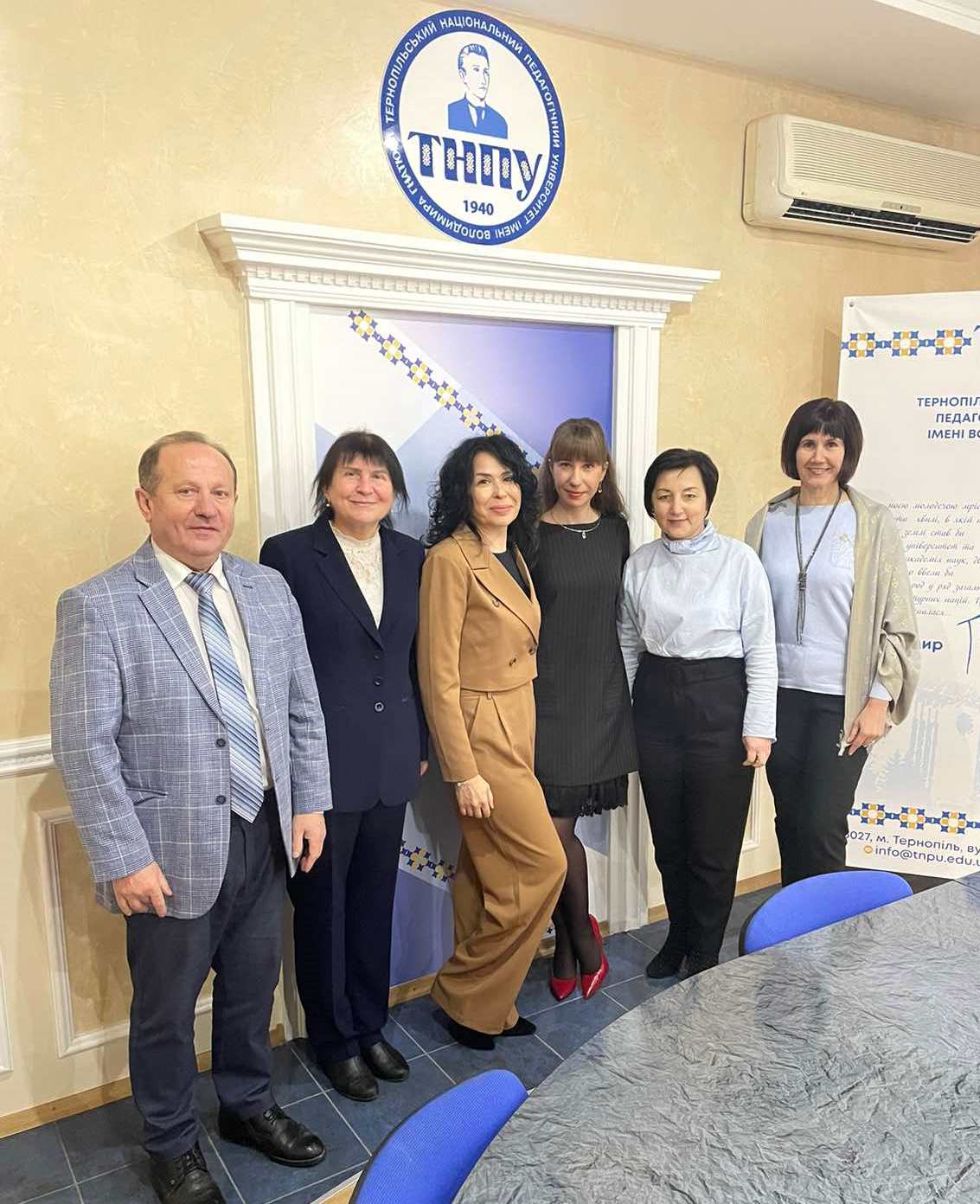 Вітаємо Бондар Юлію Володимирівну з успішним захистом дисертації!