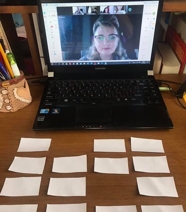 По той бік монітору...