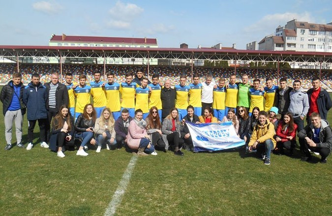 футболісти