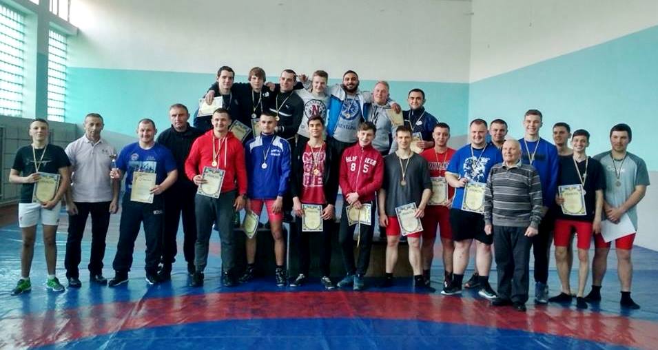 Учасники змагань