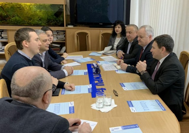 Обговорення програми роботи експертної групи в ТНПУ