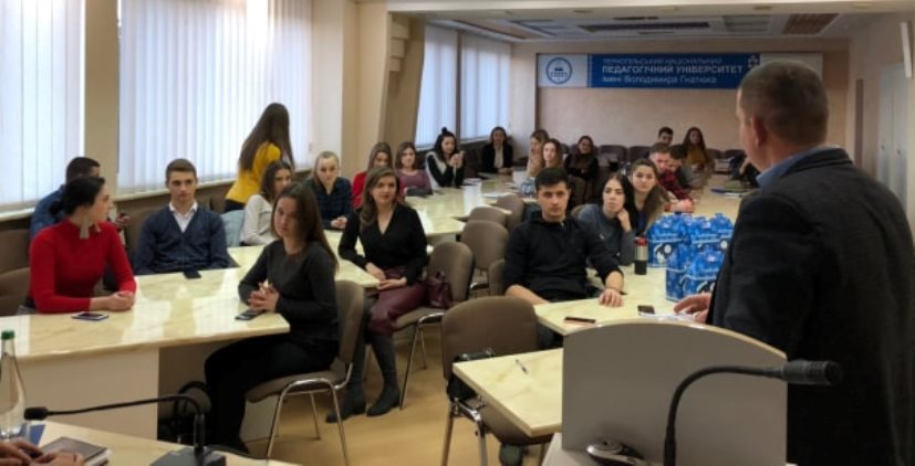 Учасники семінару-тренінгу