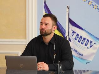 ТНПУ вітає Царика Володимира Любомировича  з успішним захистом дисертації на здобуття ступеня  доктора філософії зі спеціальності 103 Науки про Землю (ФОТО)