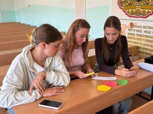 «Слово має силу»: студенти філології і журналістики ТНПУ провели тренінги про запобігання вербальному булінгу (ФОТО)