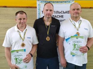 Викладачі ТНПУ успішно представили університет на змаганнях з бадмінтону
