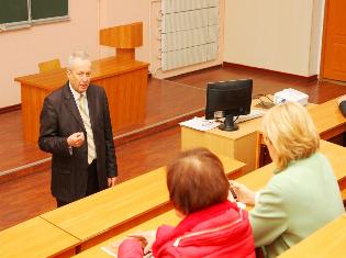 Студенти географічного факультету ТНПУ ім.В.Гнатюка відвідали відкриту лекцію, присвячену Всесвітньому дню водних ресурсів (ФОТО)