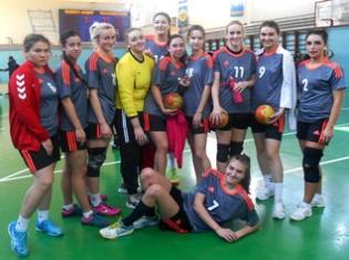 Студентки ТНПУ ім.В.Гнатюка -   лідери у групі чемпіонату України   з гандболу