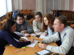 Інклюзивно-ресурсний центр  ТНПУ ім.В.Гнатюка провів тренінг «Універсальний дизайн освітнього середовища» (ФОТО)