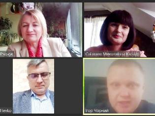 ТНПУ підводить підсумки навчання: конференція для слухачів курсу «Сучасні інноваційні підходи до сімейного виховання»