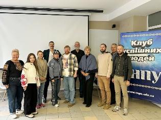 У ТНПУ відбувся семінар з розробки навчальної програми ненасильницького спротиву для ветеранів/ветеранок російсько-української війни (ФОТО)