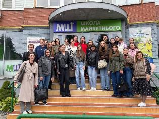 Студенти ТНПУ пізнають сучасну школу зсередини (ФОТО)