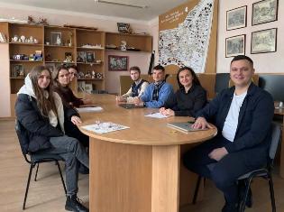 На факультеті мистецтв ТНПУ відбулося  засідання студентського науково-дослідного гуртка  