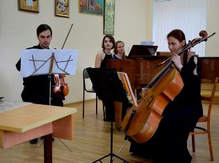 На факультеті мистецтв ТНПУ ім.В.Гнатюка відбувся концерт камерної музики «Подих весни» (ФОТО)