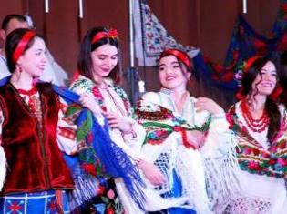 "Різдвяні зустрічі" в ТНПУ ім.В.Гнатюка (ВІДЕО) (ФОТО)