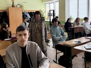 Профорієнтаційні зустрічі викладачів ТНПУ із старшокласниками Тернополя (ФОТО)