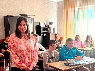 Профорієнтаційна діяльність викладачів кафедри філософії та суспільних наук ТНПУ у закладах загальної середньої освіти (ФОТО)